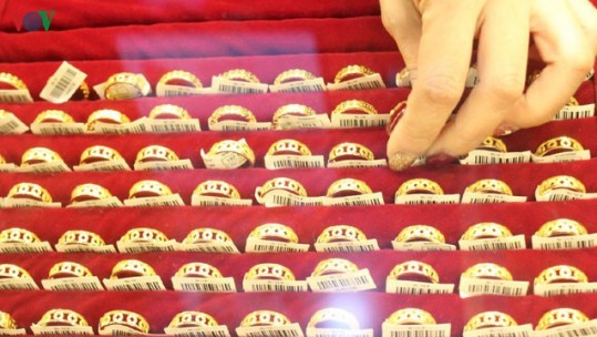 Giá vàng trong nước giảm nhẹ, tuột mốc 48 triệu đồng/lượng