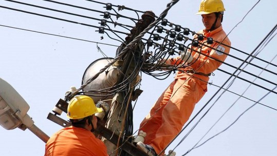 Không tăng giá điện, giá xăng dầu trong 6 tháng đầu năm 2020
