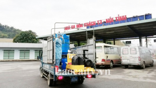 Lào Cai: Khử khuẩn bắt buộc đối với 100% các xe khách, tàu chở khách