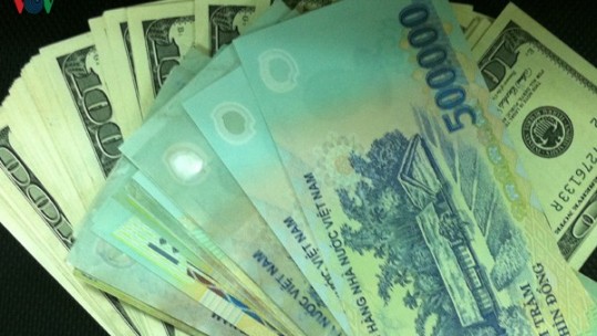 Tỷ giá USD hôm nay 16/3: USD quay đầu giảm giá