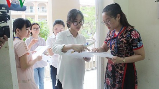 Vẫn thi THPT quốc gia nhưng tinh giản chương trình, có đề minh họa