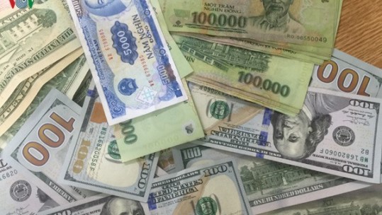 NHNN tiếp tục điều chỉnh tăng tỷ giá trung tâm