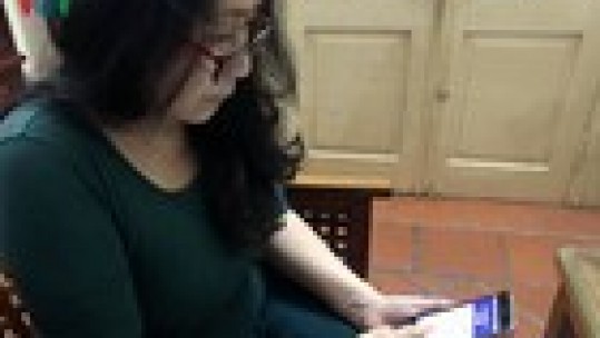 Khai báo y tế điện tử toàn dân: Khó với người “kém công nghệ”