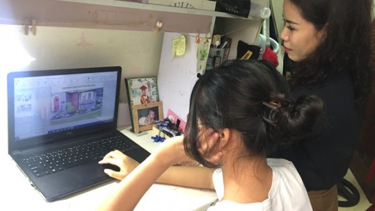 Nhà trường, phụ huynh đồng hành cùng con học trực tuyến mùa dịch