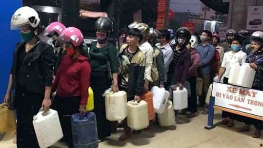 Bộ Công Thương: Xăng dầu không thiếu, người dân không mua tích trữ