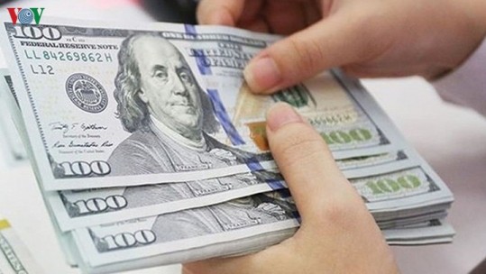 Giá USD giảm nhẹ tại một số ngân hàng thương mại
