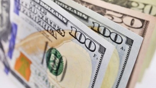 Giá USD tiếp tục giảm tại các ngân hàng thương mại