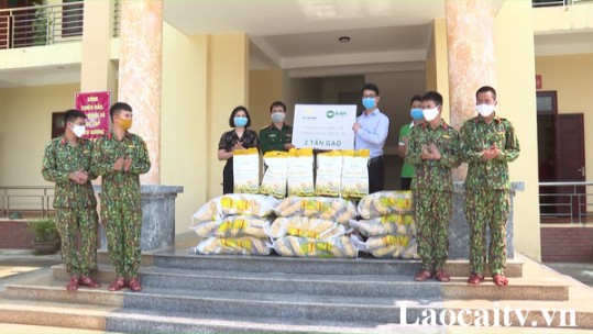 Hỗ trợ 2 tấn gạo cho khu cách ly Trường Quân sự tỉnh