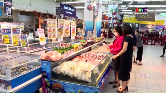 Người tiêu dùng miền Bắc đón nhận cá hồi Sa Pa