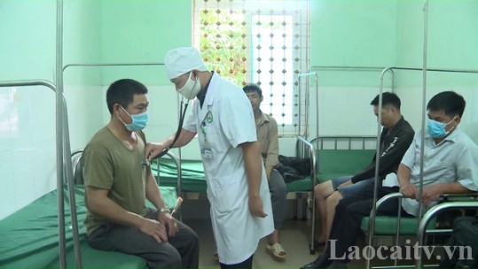 4 bệnh nhân bị ngộ độc rượu tại Bảo Thắng