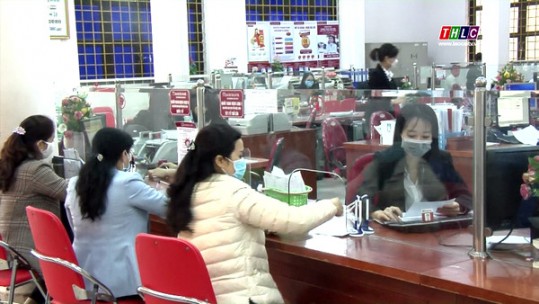 Hệ thống ngân hàng Lào Cai triển khai giải pháp hỗ trợ khách hàng vay vốn