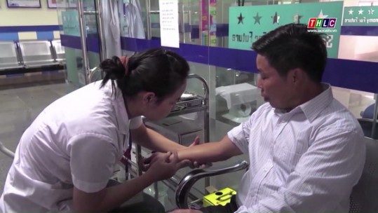 Tháng 4 có trên 200 người phải tiêm vắc xin phòng dại