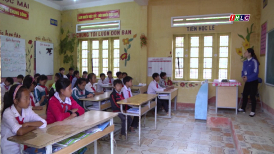 Phát triển giáo dục đi đôi với sắp xếp lại mạng lưới trường, lớp học