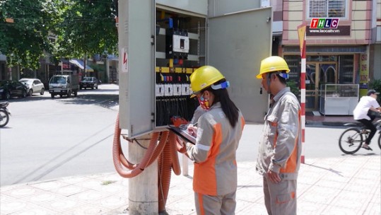 Điện lực Lào Cai kiểm tra, phúc tra đối với khách hàng có chỉ số công tơ tăng
