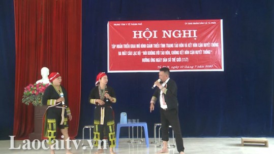 Làm thế nào để giảm tình trạng tảo hôn và phụ nữ sinh con trước tuổi?