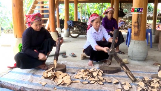 Tâm huyết gìn giữ nghề truyền thống của dân tộc Tày