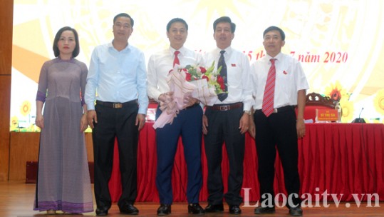 Bát Xát bầu bổ sung Phó Chủ tịch UBND huyện