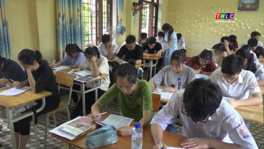 Các sĩ tử “chạy nước rút” khi kỳ thi THPT cận kề