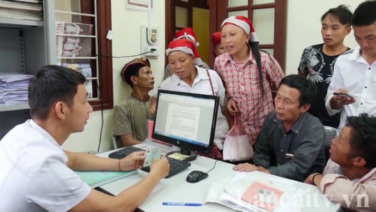 Thanh Bình (Sa Pa) tăng cường giải quyết thủ tục hành chính cho Nhân dân sau sáp nhập