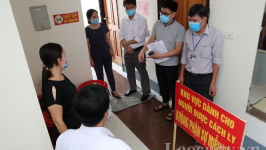 Người nước ngoài nhập cảnh vào Việt Nam làm việc dưới 14 ngày không phải cách ly y tế tập trung