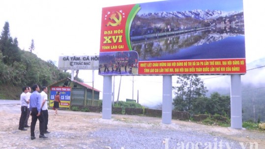 Tiểu ban Tuyên truyền – Khánh tiết Đại hội Đảng bộ tỉnh kiểm tra tại thị xã Sa Pa