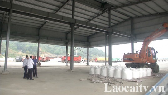 Bổ sung 2 loại hàng hóa nhập khẩu không được gửi kho ngoại quan