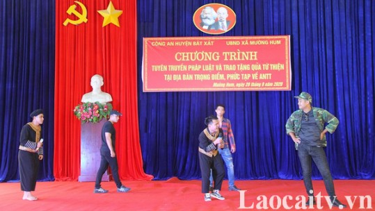 Sáng tạo tuyên truyền pháp luật bằng hình thức sân khấu hóa