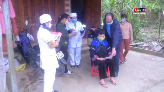 Thủ tướng Nguyễn Xuân Phúc yêu cầu tiếp tục chủ động phòng, chống dịch Covid-19