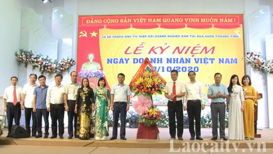 Lào Cai kỷ niệm Ngày Doanh nhân Việt Nam 13/10
