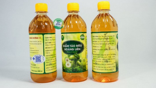 Giấm Táo mèo - Sản phẩm đạt OCOP 3 sao cấp tỉnh