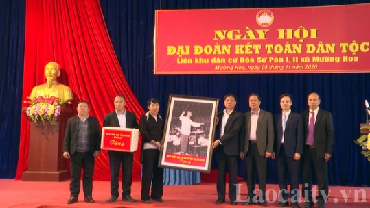 Sôi nổi Ngày hội Đại đoàn kết toàn dân tộc tại liên khu dân cư Hòa Sử Pán