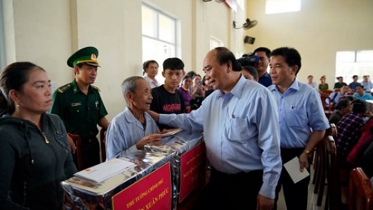 Xoa dịu nỗi đau sau bão lũ