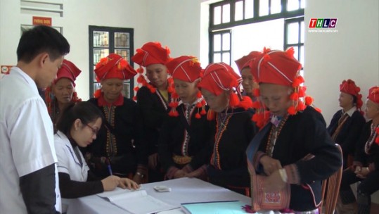 Khởi sắc vùng quê Văn Bàn