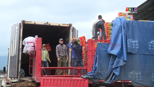 Đẩy mạnh tốc độ thông quan hàng hóa tại Lào Cai