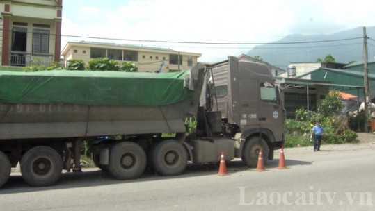 Xử lý nghiêm xe quá khổ, quá tải, vi phạm kích thước thùng hàng