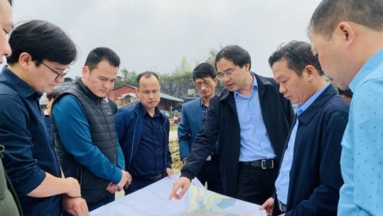 Chủ tịch UBND tỉnh Trịnh Xuân Trường kiểm tra tại huyện Mường Khương