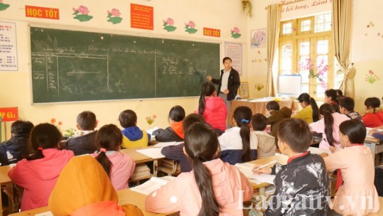Giáo viên không còn nỗi lo bằng cấp