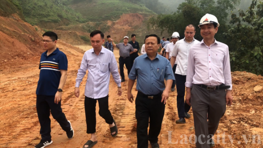 Kiểm tra tiến độ thi công đường nối cao tốc Nội Bài – Lào Cai đến thị xã Sa Pa