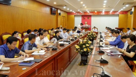 Thường trực Tỉnh ủy làm việc với Sở Y tế tỉnh Lào Cai