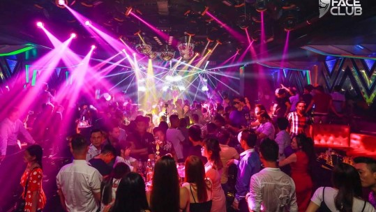 Hai trường hợp F1 tại bar Face Club có kết quả xét nghiệm âm tính lần 1 với Sars-Cov-2