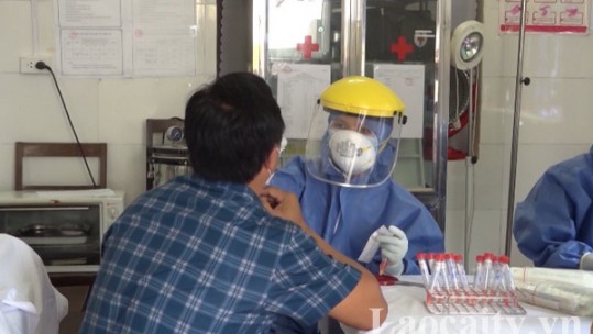 Lào Cai sẽ lấy mẫu xét nghiệm SARS-CoV-2 ngẫu nhiên trong cộng đồng