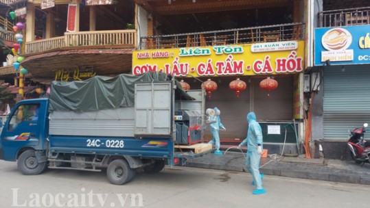 Sa Pa căng mình chống dịch