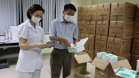 Lào Cai: Tiếp nhận và cấp phát 10.000 test kháng nguyên SARS-CoV-2