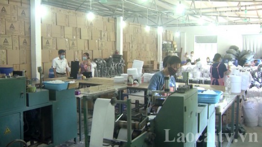 Tiếp tục quản lý chặt người nước ngoài làm việc tại Lào Cai