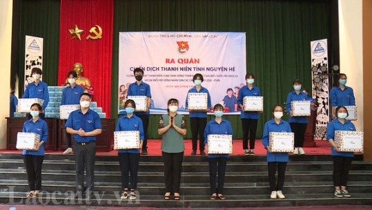 Ra quân tình nguyện hè và hưởng ứng ngày thanh niên tham gia hoạt động bầu cử