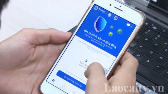 Người đi qua hoặc từ vùng dịch trở về phải khai báo y tế điện tử bắt buộc