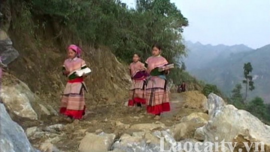 30 năm duy trì ngọn lửa hiếu học