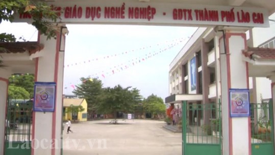 Thành lập Tổ Hỗ trợ ứng dụng công nghệ trong trường học