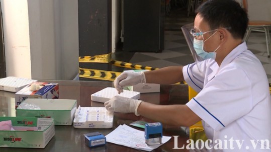 Chiều 17/8, Lào Cai ghi nhận thêm 6 trường hợp nghi nhiễm Covid-19 về từ Bình Dương