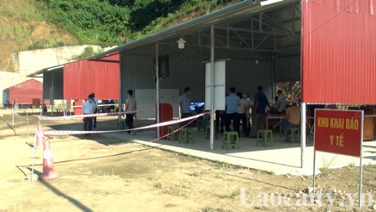 Văn Bàn tăng cường kiểm tra công tác phòng, chống dịch Covid-19